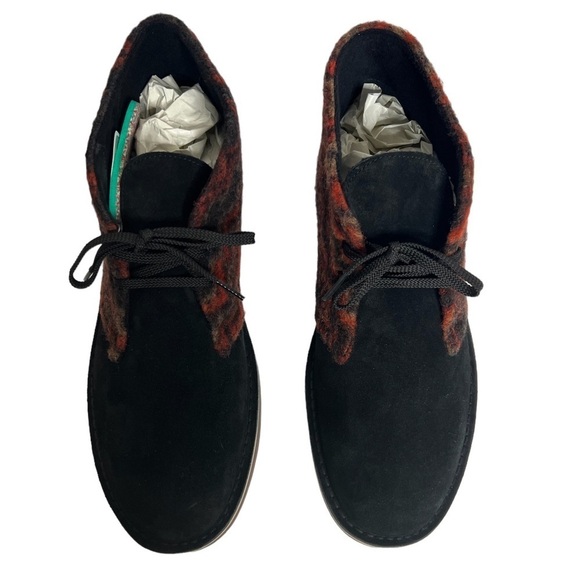 Clarks Men’s Buchacre 3 Chukka Boots Black Leather Wool